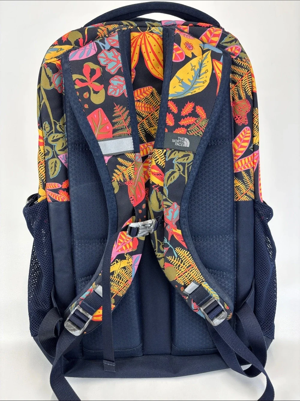 THE NORTH FACE Women's Jester Backpack Navy Lone Wanderer Print Tropical